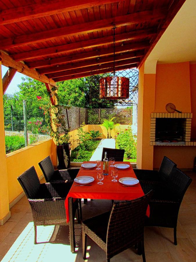 Villa Esmeralda อัลบูเฟรา ภายนอก รูปภาพ